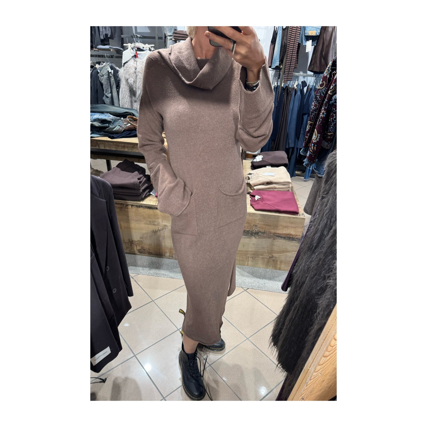 Abito maglia di viscosa calda - carta libera