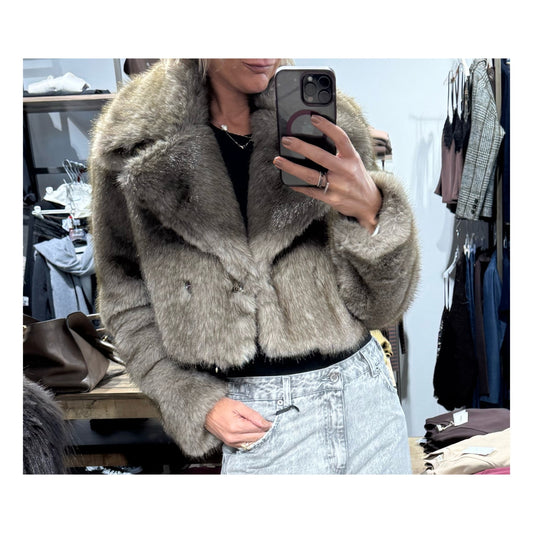 Pelliccia corta - Tensione In