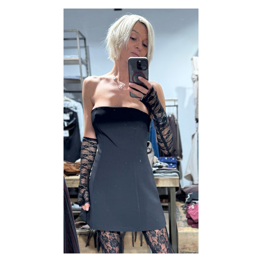 Abito mini - tensione in