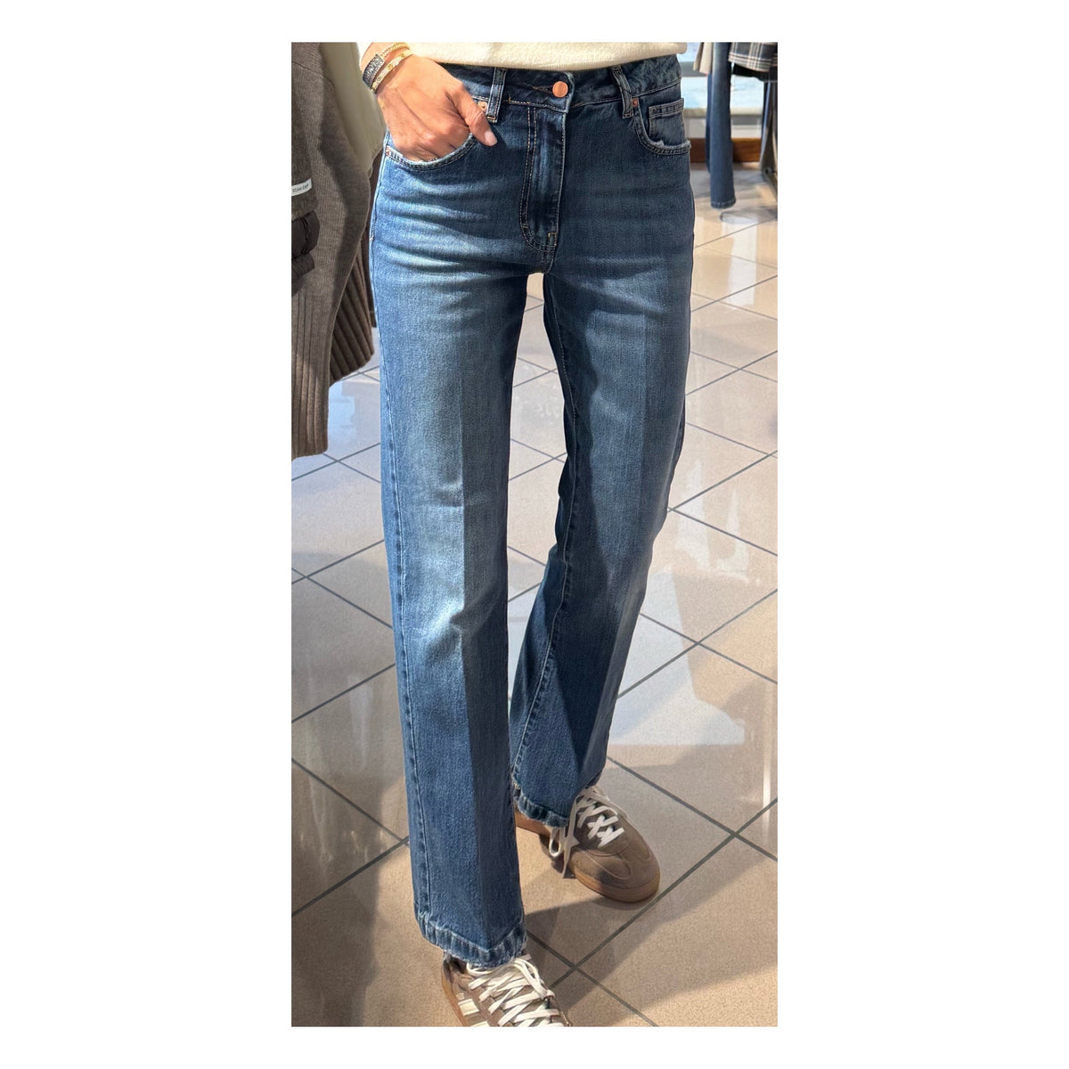 Jeans cinque tasche elasticizzato - Tensione in