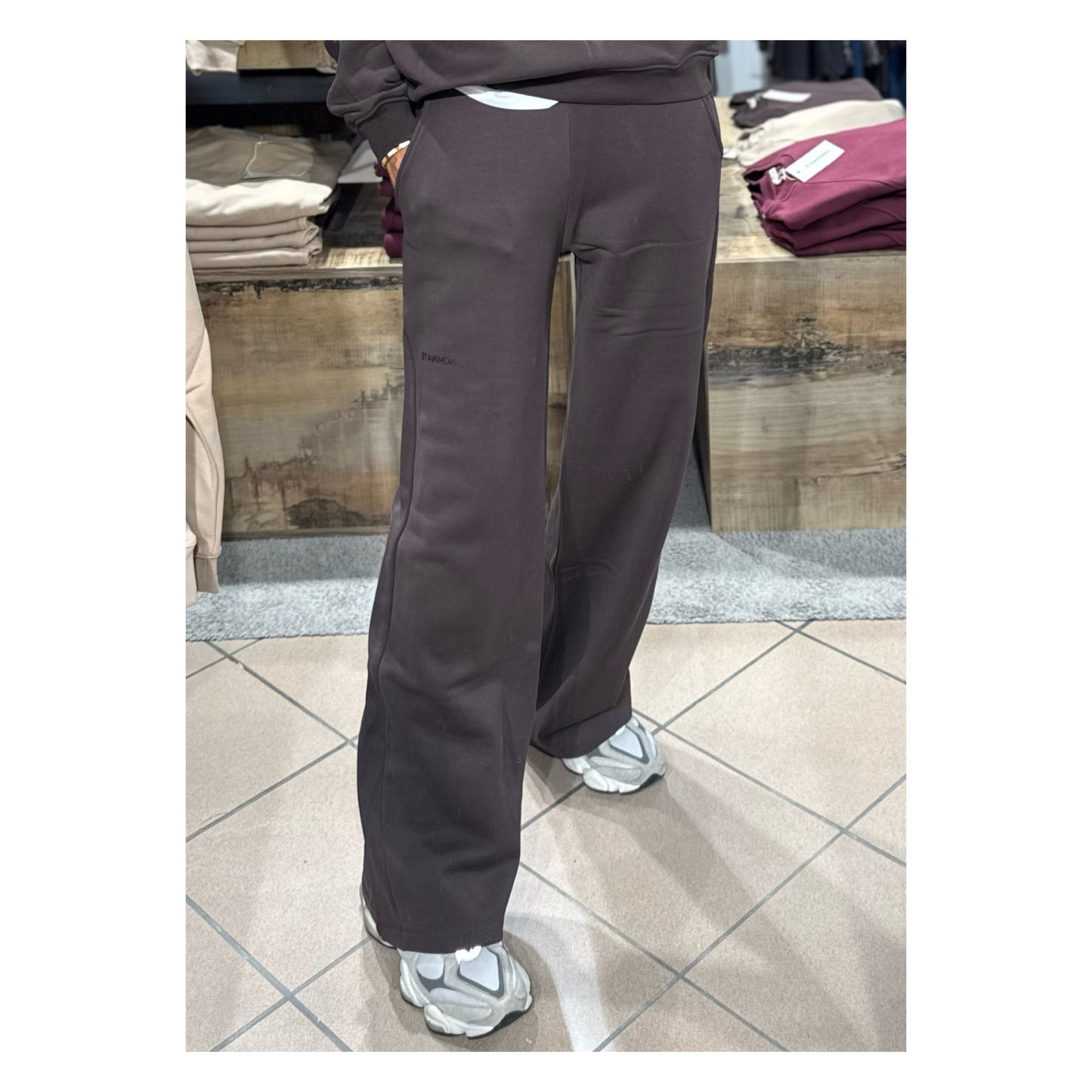 Panta felpa - Hinnominate